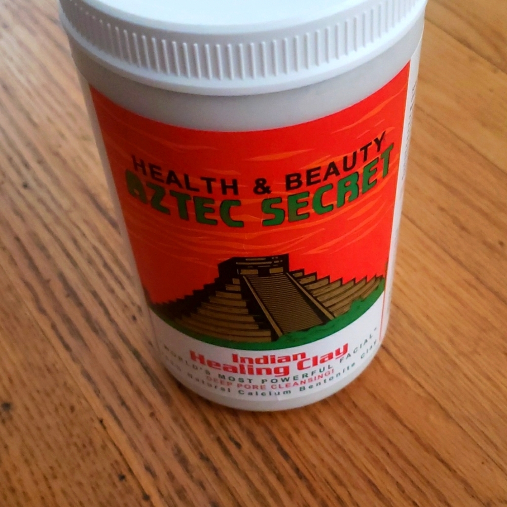 Aztec bentonite healing clay